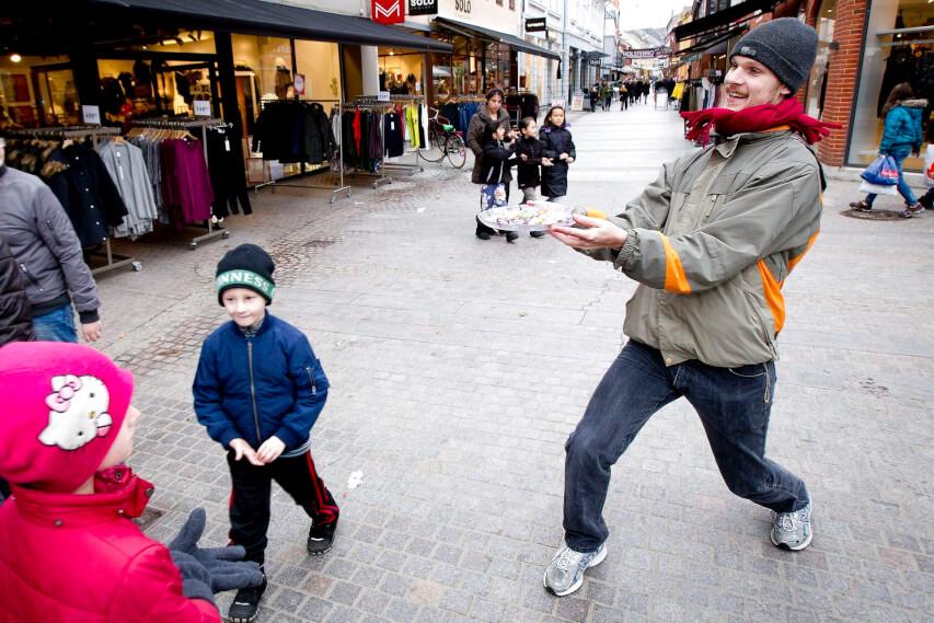 - Kæmp til det sidste, for vælgerne er i tvivl